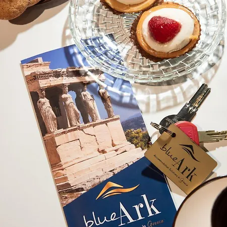 Blue Ark Exploring Apartment *
